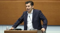 Стана ясно кога депутатите ще гласуват оставката на Кирил Петков