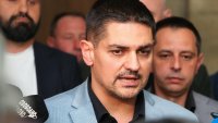 Радостин Василев поиска пълна забрана на хазартната дейност от частни оператори 