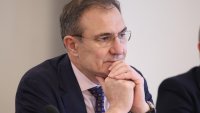 Търсят сграден фонд за домове за възрастни хора