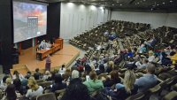 Директори нищиха Стратегията за развитието на предучилищното и училищното образование във Варна