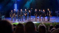 Лили Иванова се завърна в любимата си Варна