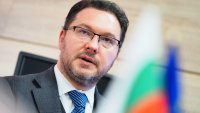 Даниел Митов засипа с похвали Мирослав Рашков