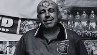 Признание за Манчестър Юнайтед от Свищов: "Червените дяволи" ще запазят минута мълчание