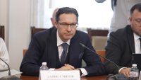 Митов: Дронове атакуват кораби край България, а Радев продължава да мълчи за Русия