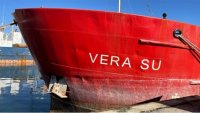 Корабът "Вера Су" отплава от Варна