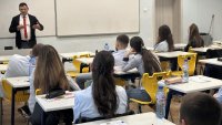 Запознаха варненски ученици със съдебната система и възможностите за кариерно развитие в нея