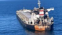 Нова схема в Черно море: Руски танкери фалшифицират местоположението си, за да избегнат атаки