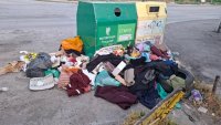 Глобяват варненец заради хвърлен боклук извън съдовете за смет