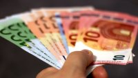 България е сред лидерите в Югоизточна Европа по доходи на младите