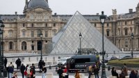 Загубите за Лувъра са оценени на 88 милиона евро