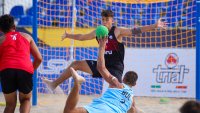 Поредна хандбална драма на плажа във Варна и две победи за юношите на Европейското 