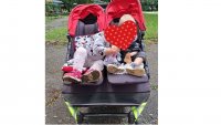 Наглост: Задигнаха детска количка за близнаци