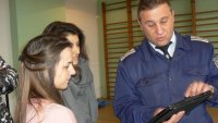 Катаджии влизат в класните стаи във Варна