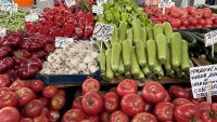 Колко ще струват продуктите за зимнина тази година? 
