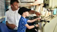 За 1 юни: Деца посетиха бойни кораби във Варна (СНИМКИ)