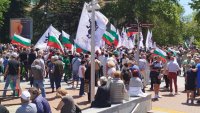 Протест срещу еврото във Варна (СНИМКИ)