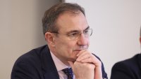 Гуцанов: 15 000 са местата в домовете за възрастни хора в страната