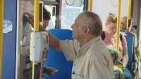 Криза с градския транспорт във Варна: Машините за билети не работят