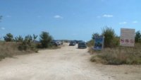 Правят паркинги на плажа в Шкорпиловци