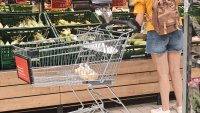 Тиквичките и краставиците поскъпнаха, зеленият пипер и морковите поевтиняха на едро