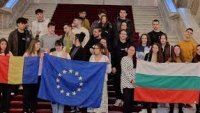 Безплатен курс за личностно развитие дава възможност на младежи от Варна да разгърнат пълния си потенциал