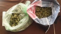 Половин килограм марихуана е открит у задържаната полицайка