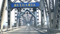 Спират поетапно движението по Дунав мост заради ремонт