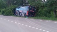 16-годишен аниматор е сериозно пострадал при катастрофата на автобуса с деца от Добрич
