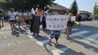 Заради липса на вода: Блокираха главния път Добрич-Силистра с жива верига