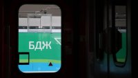 Паднали дървета спряха редица влакове 