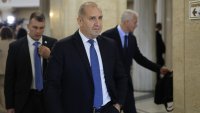  Радев: Търсим баланс между по-високи доходи и по-нисък дефицит