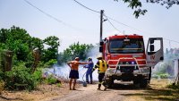 Доборволци от Варна спряха разрастването на пожар в с. Мирово