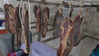 БАБХ спря нерегистрирано производство на месни продукти в Шуменско