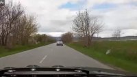 Катаджии в цивилни коли дебнат за нарушения по пътищата в Добричко